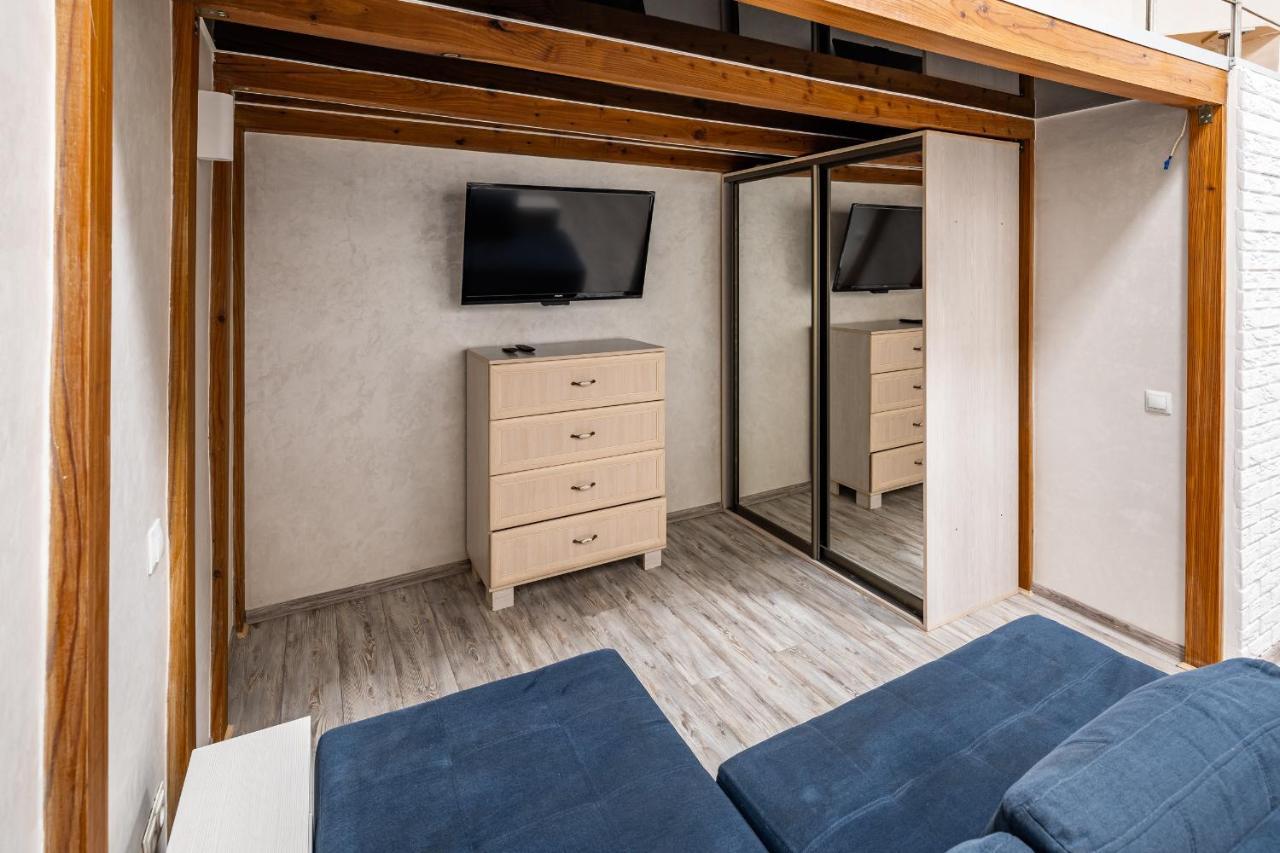 Apartment On Kovzhuna Street إلفيف المظهر الخارجي الصورة
