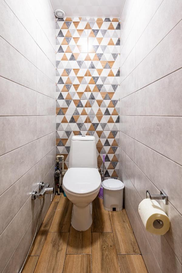 Apartment On Kovzhuna Street إلفيف المظهر الخارجي الصورة