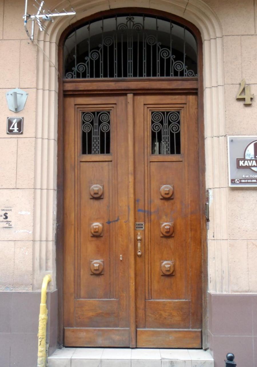 Apartment On Kovzhuna Street إلفيف المظهر الخارجي الصورة